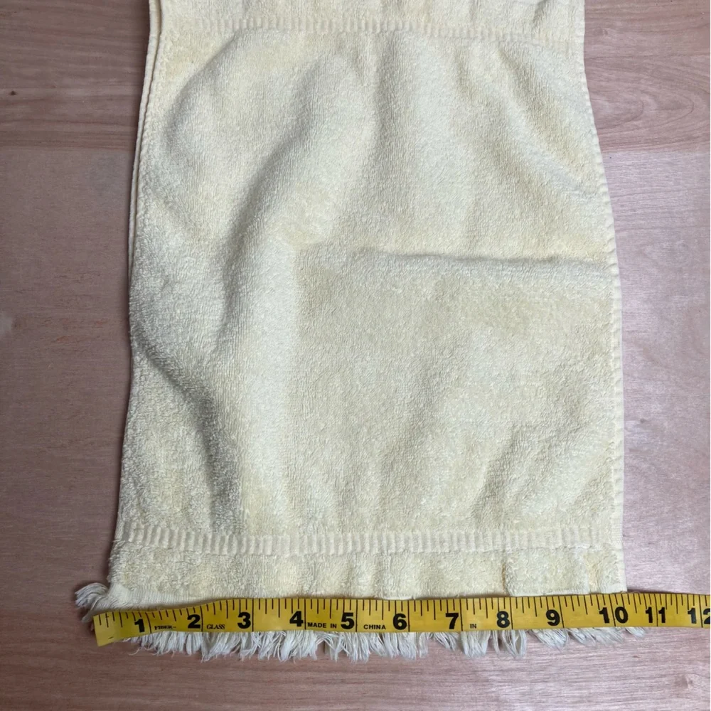 Martex Classic Hand Towels Lot Of 2 Made In USA Yellow Vintage